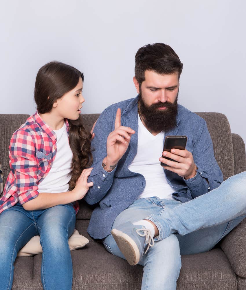 parent breaking his kids heart by ignoring her stories