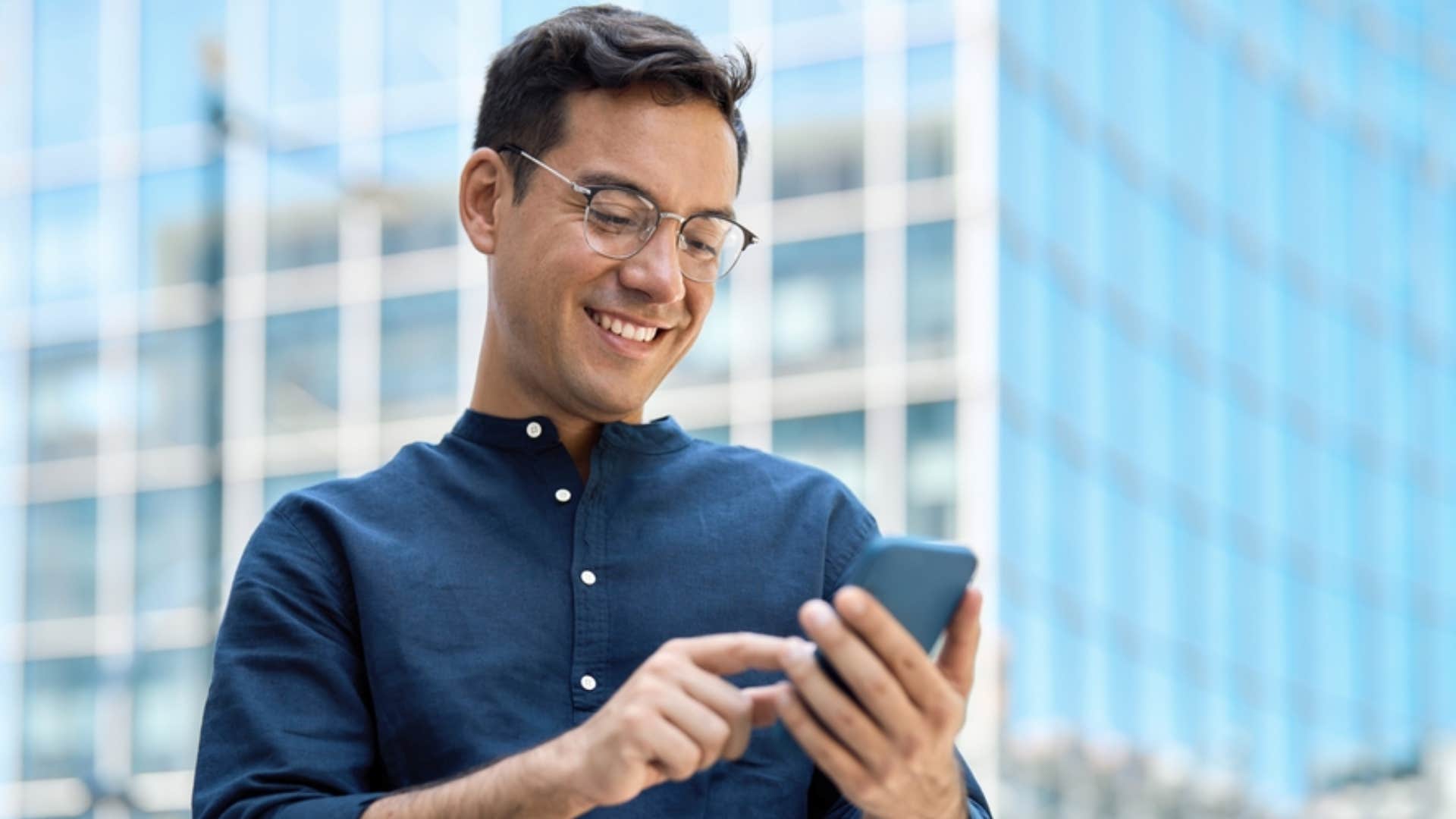 people pleasing man immediately responding to texts