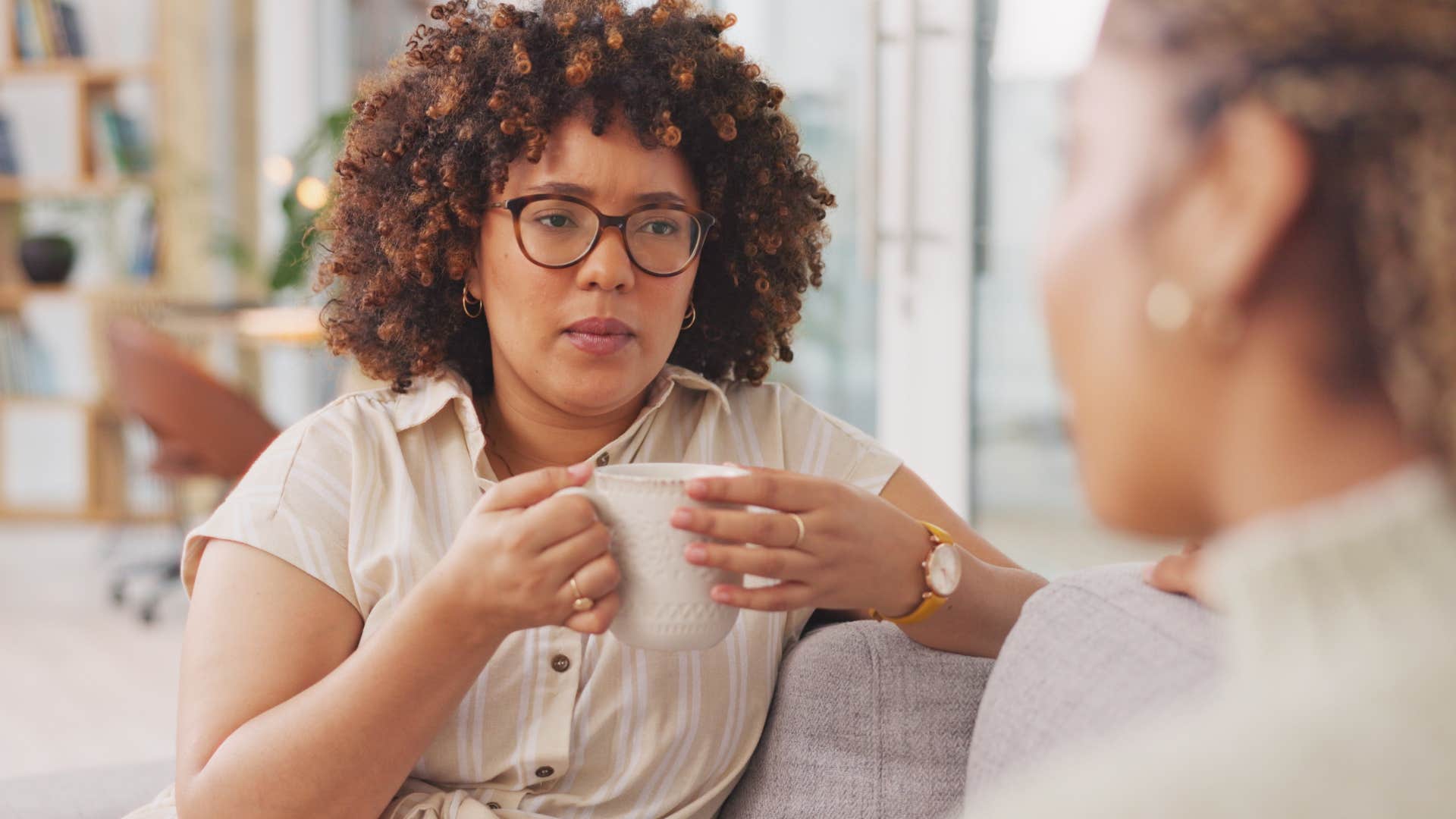 woman saying she read information somewhere in conversation