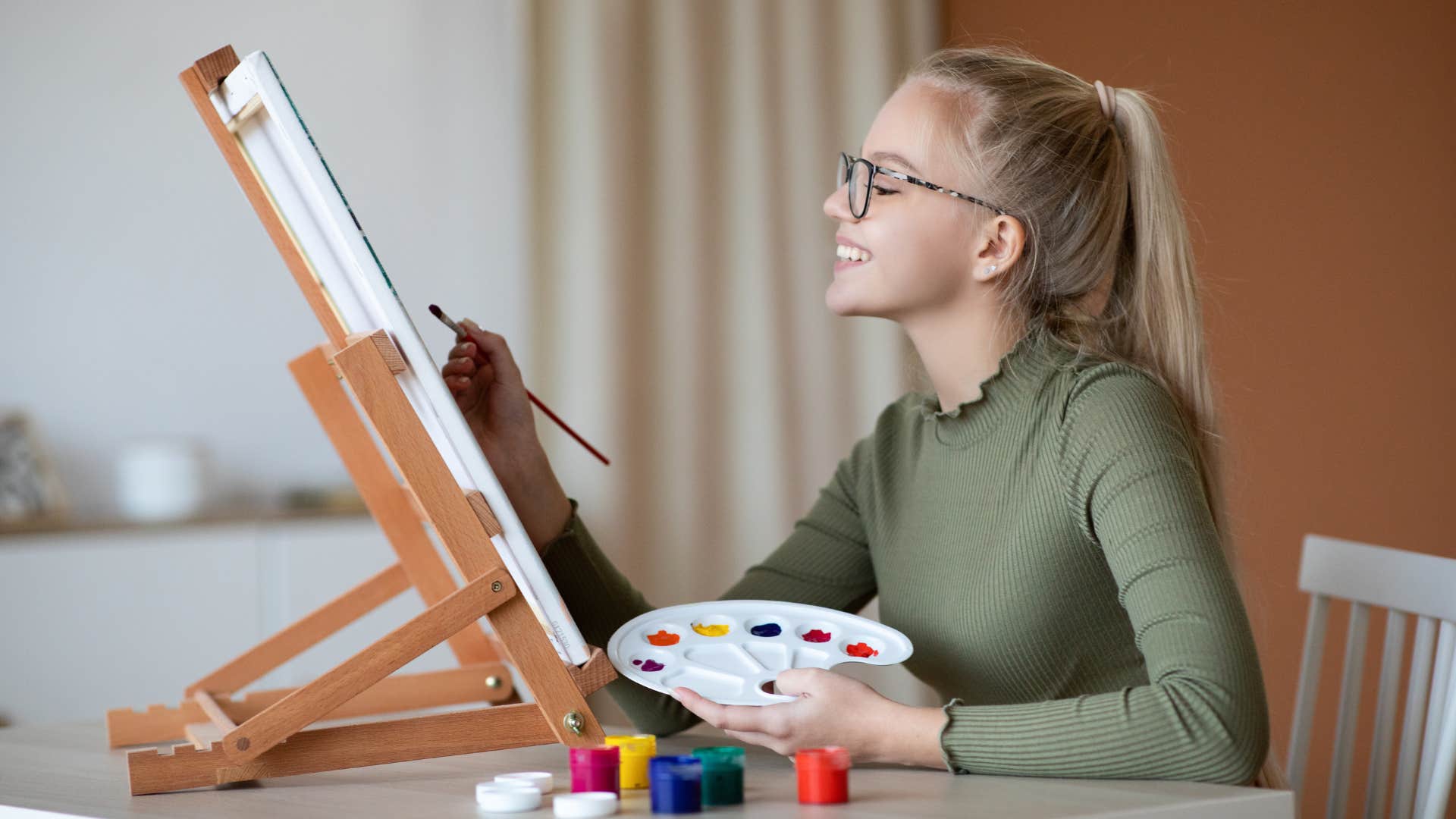 a woman feels like she has creative freedom at home