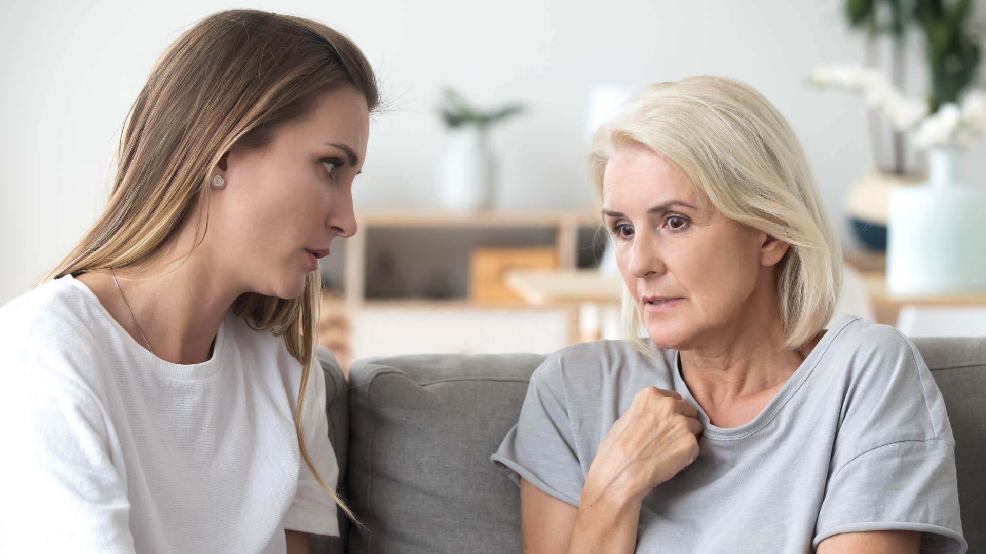 a boomer mother does not understand why her daughter will not make phone calls because of her anxiety