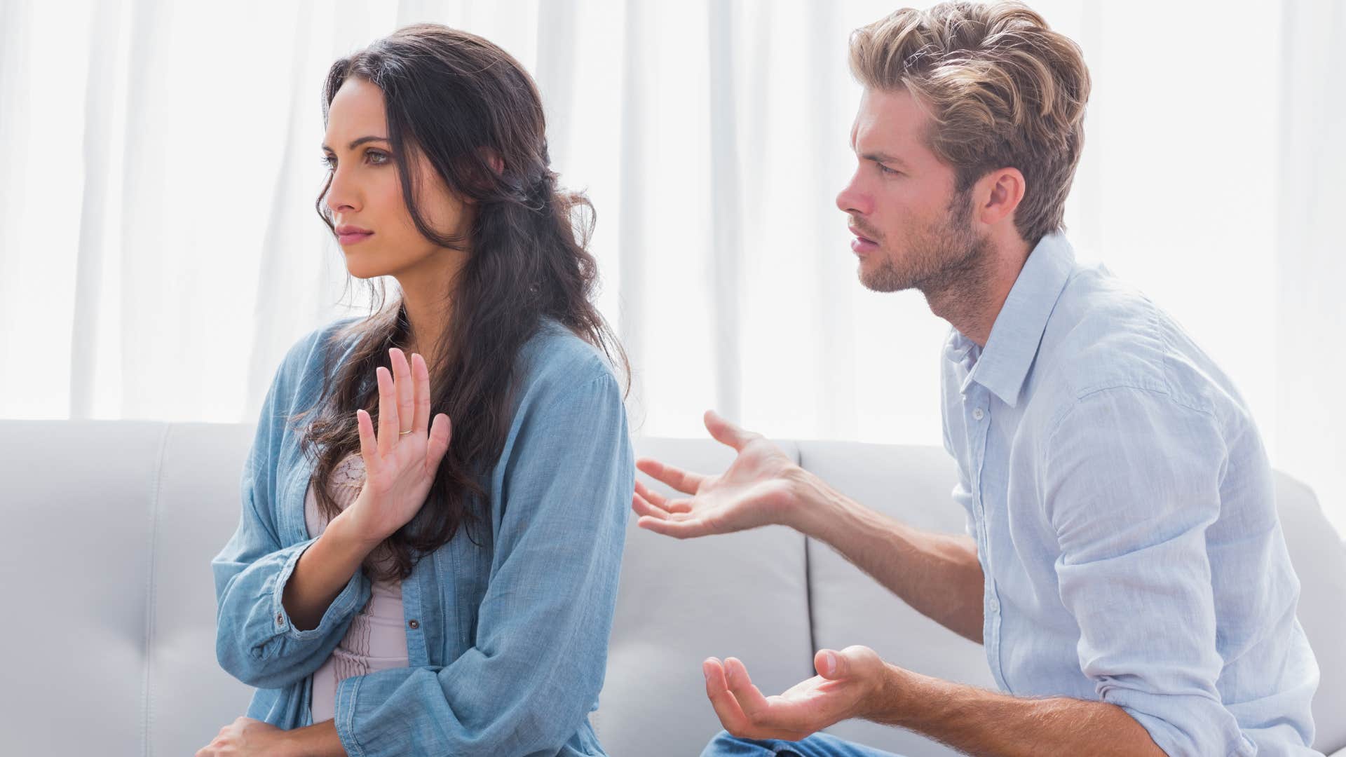 woman who doesnt need to prove her worth to man
