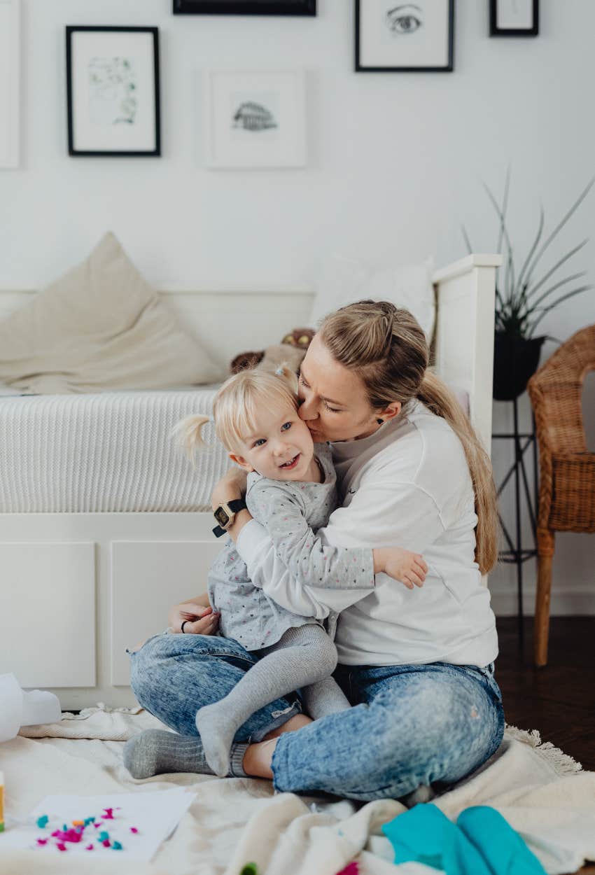 Woman who is still a single mom even though she has support