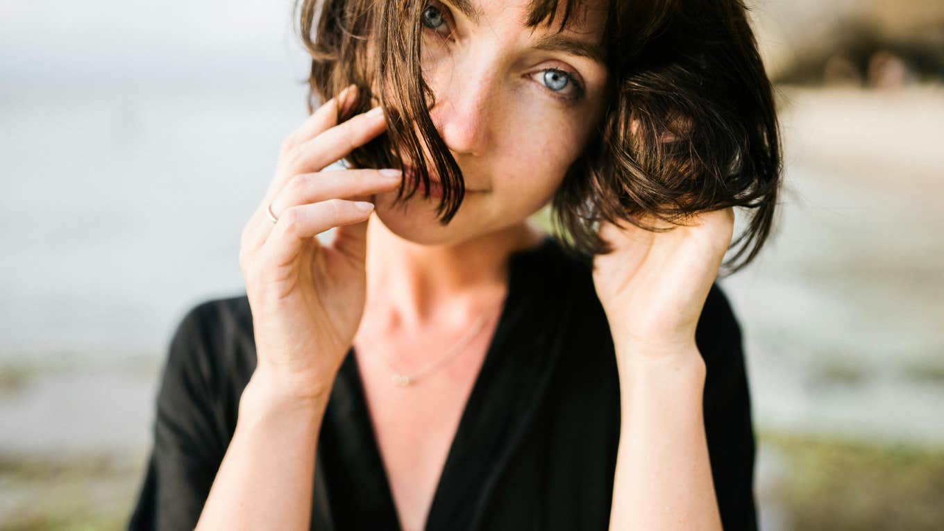 Women With These Rare Traits Are Irresistible To Men, According To Psychology Woman that is irresistible to men.