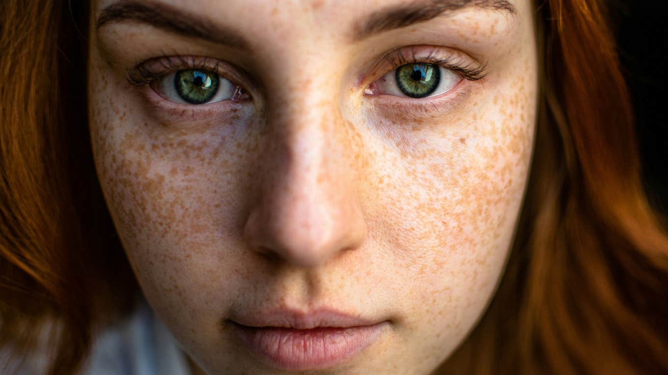 Woman's body odor predicts who she will get along with.