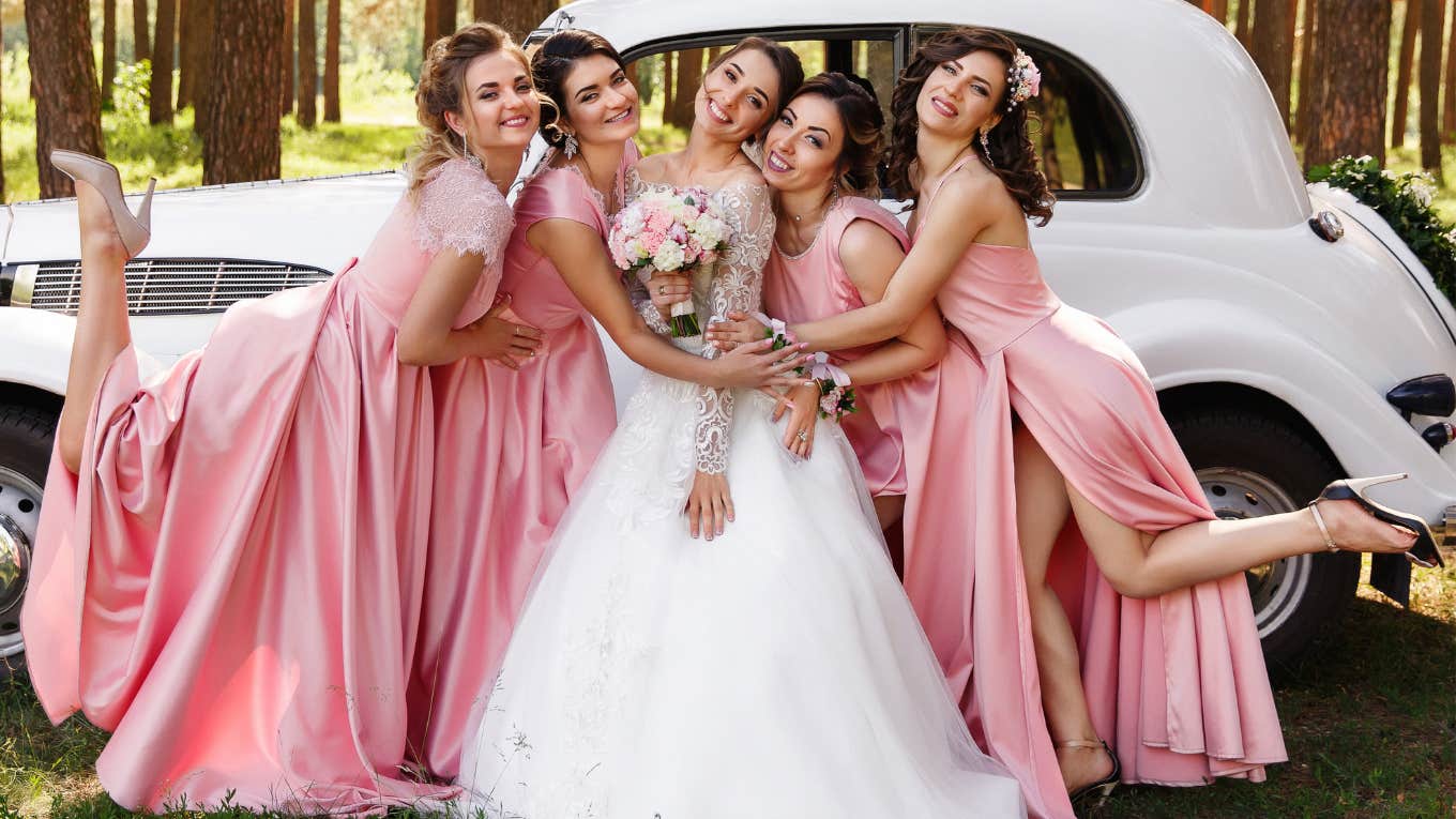 Bride Insists Female Wedding Guests Wear Same Dress Bridesmaids Bride Insists Female Wedding Guests Wear Same Dress Bridesmaids