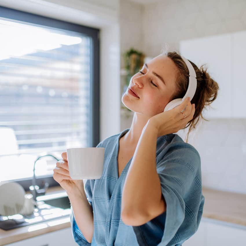 woman who is not married because she has better things to do