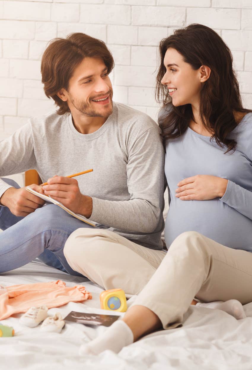 couple choosing baby name wife threatens ban husband delivery over gender-neutral name