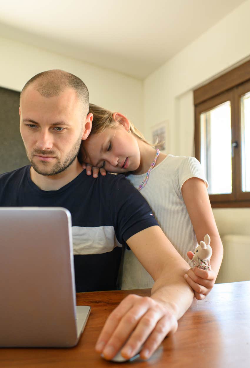 Daughter complaining to dad about not getting invited on play dates