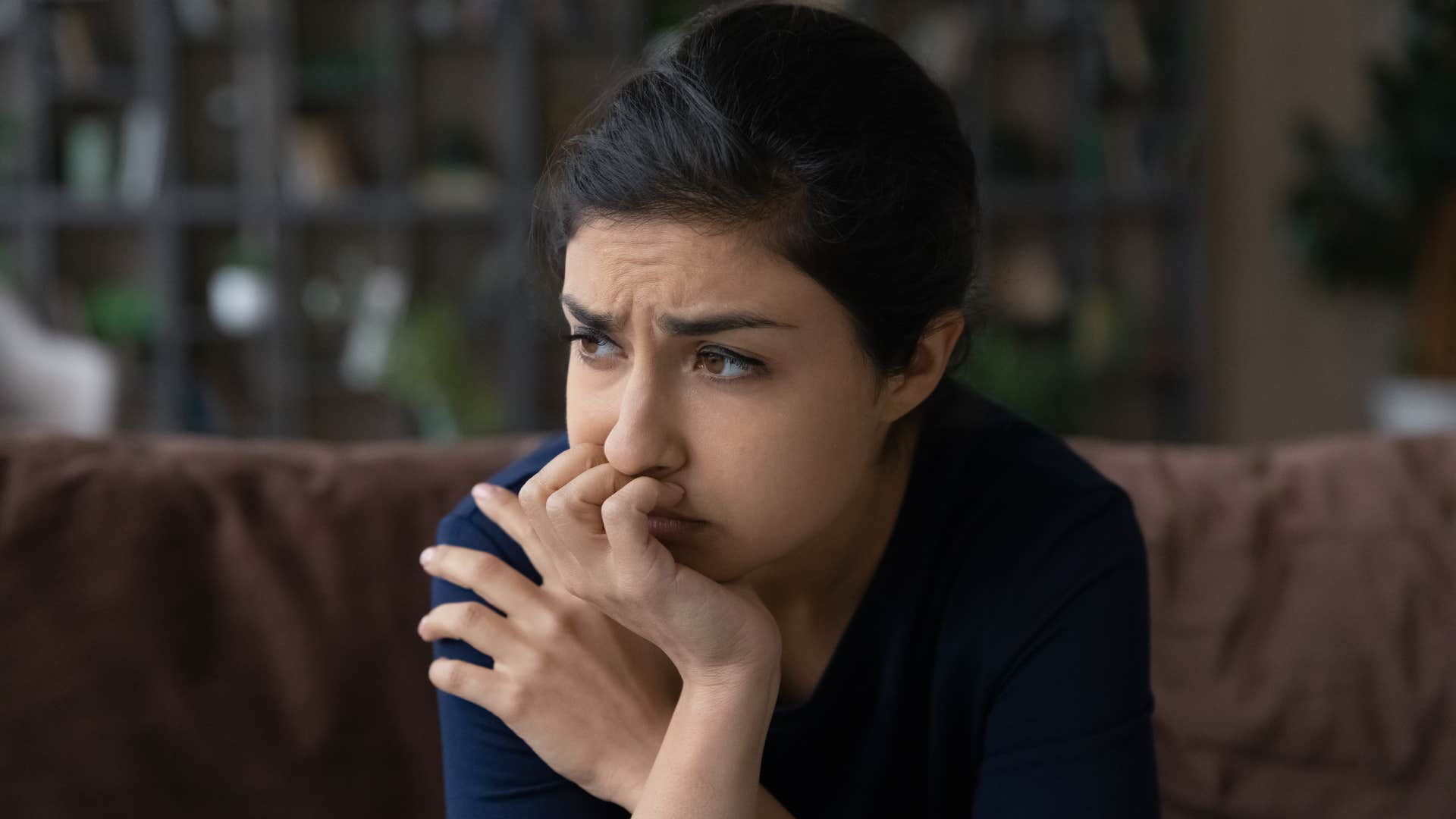 Drained person repeats conversation