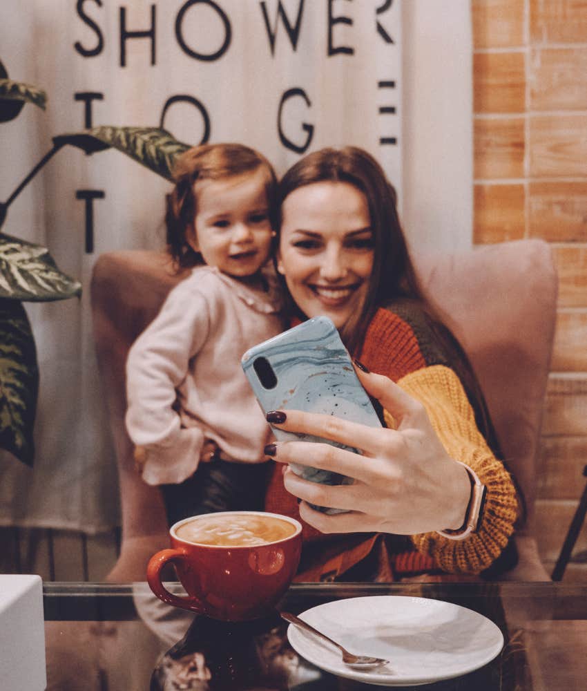 estranged daughter asks reconcile mommy blogger mom cancer