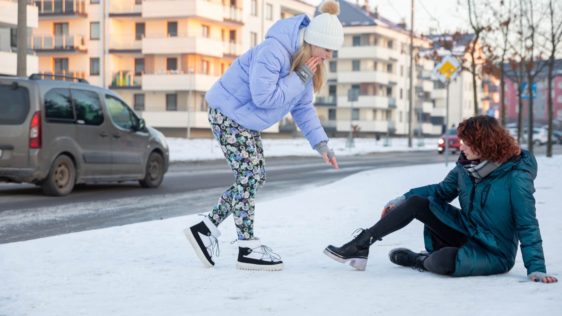 woman with the tiny habit of a helper mindset