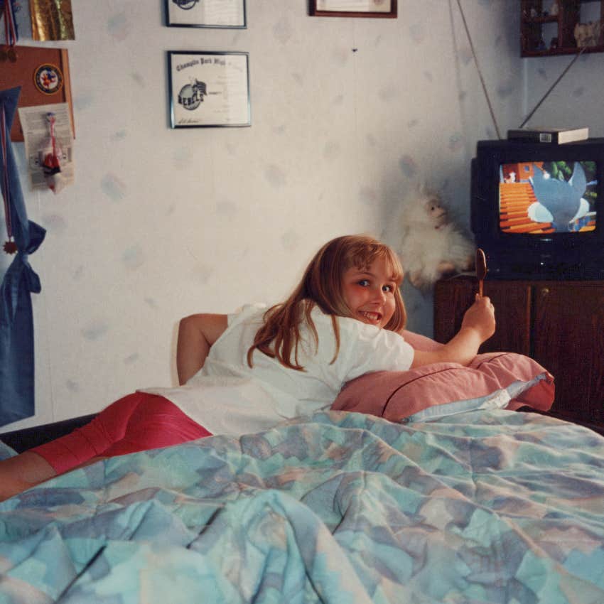 feral gen-x child watching tv