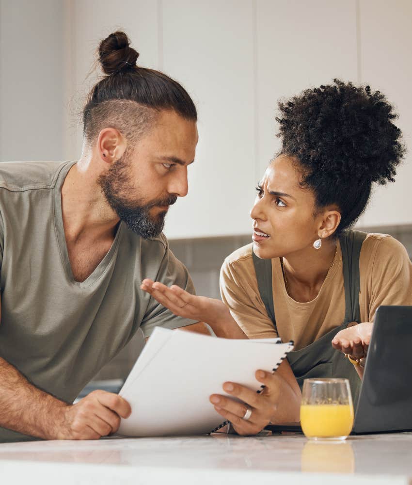 Couple lets control damage relationship
