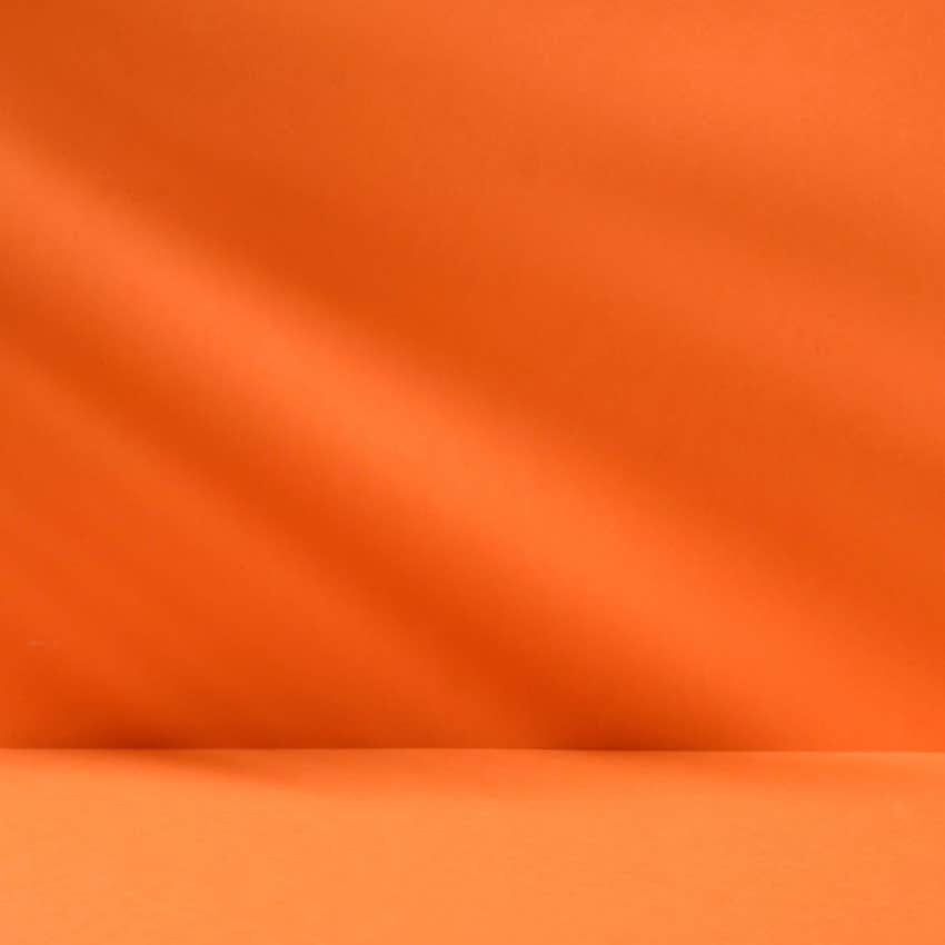 the color orange that people favor