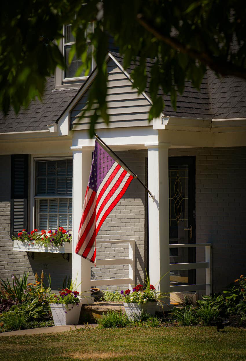 HOA fined the homeowner for not getting the proper permissions for a flagpole
