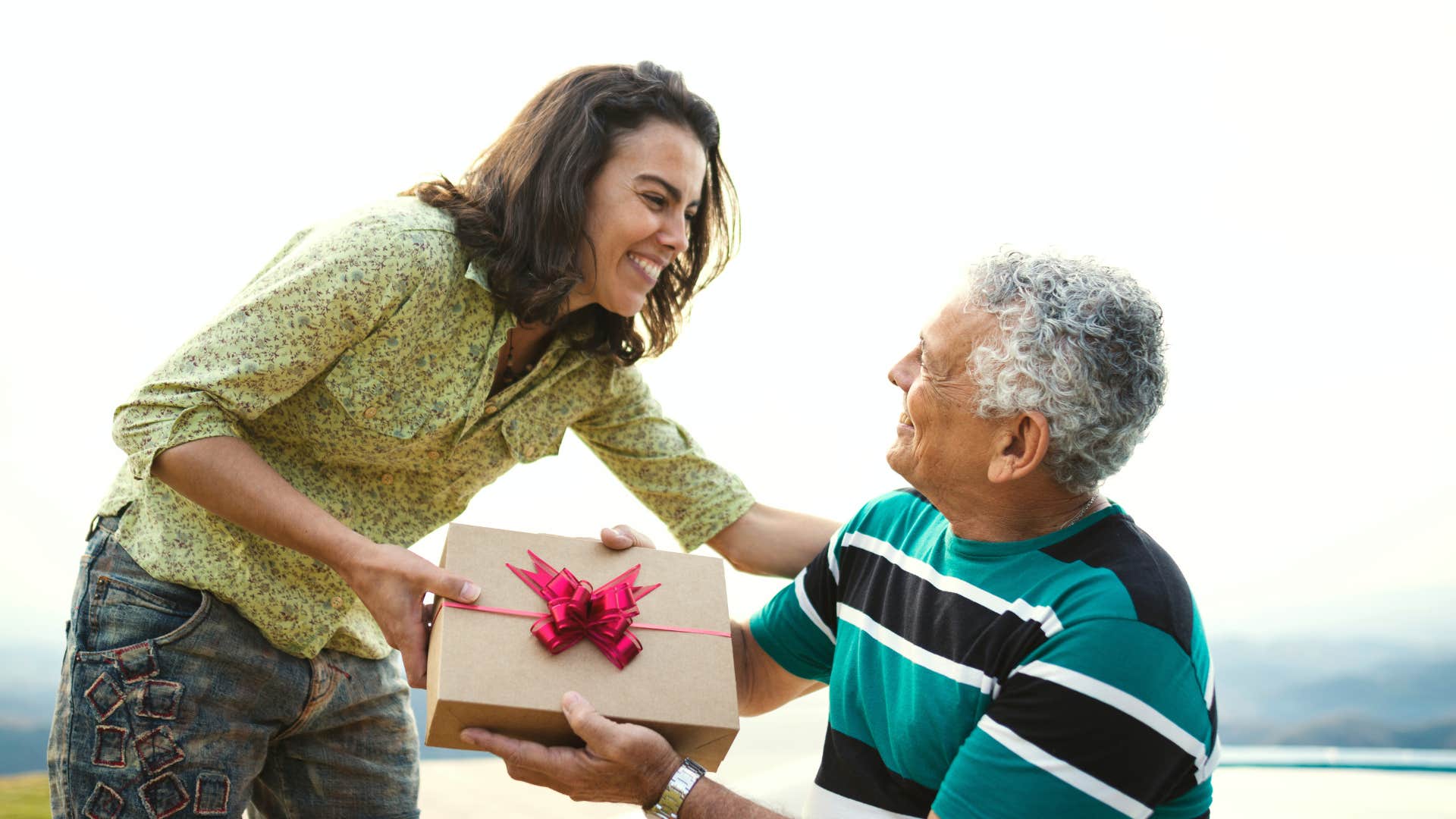 good dads show love to their adult kids by gifts