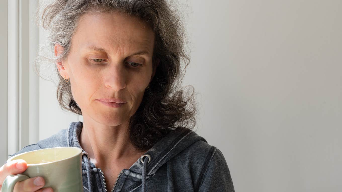 Mom Hurt After Son's Classmates Say She Looks Like A 'Homeless Grandma' mom hurting because her son's classmates said she looks like a homeless grandma