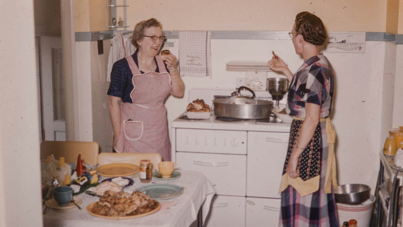 people wash dishes old fashioned way happier study people wash dishes old fashioned way happier study