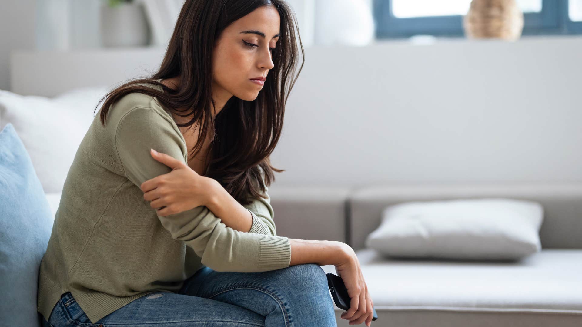 woman with the unproductive habit of believing not wired for discipline