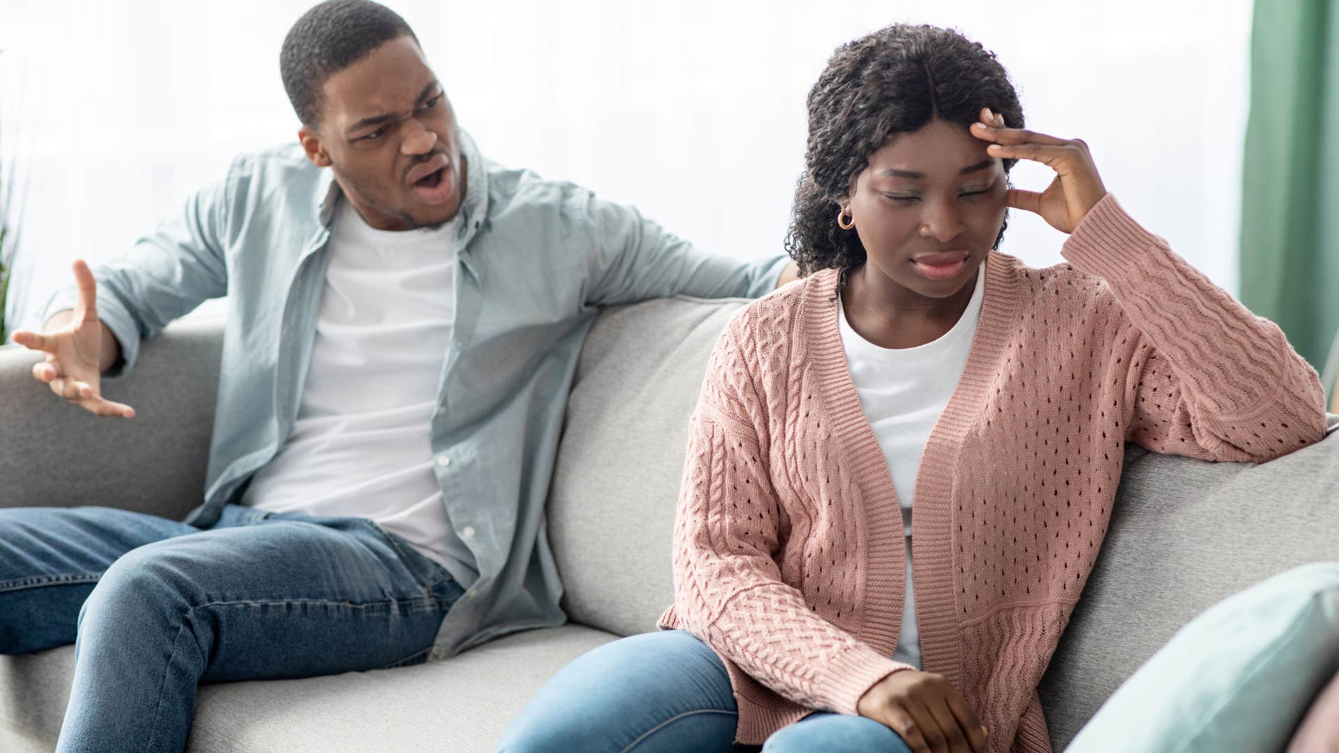 People who grew up tiptoeing around one parent usually struggle with these things in adulthood attraction to dysfunction 