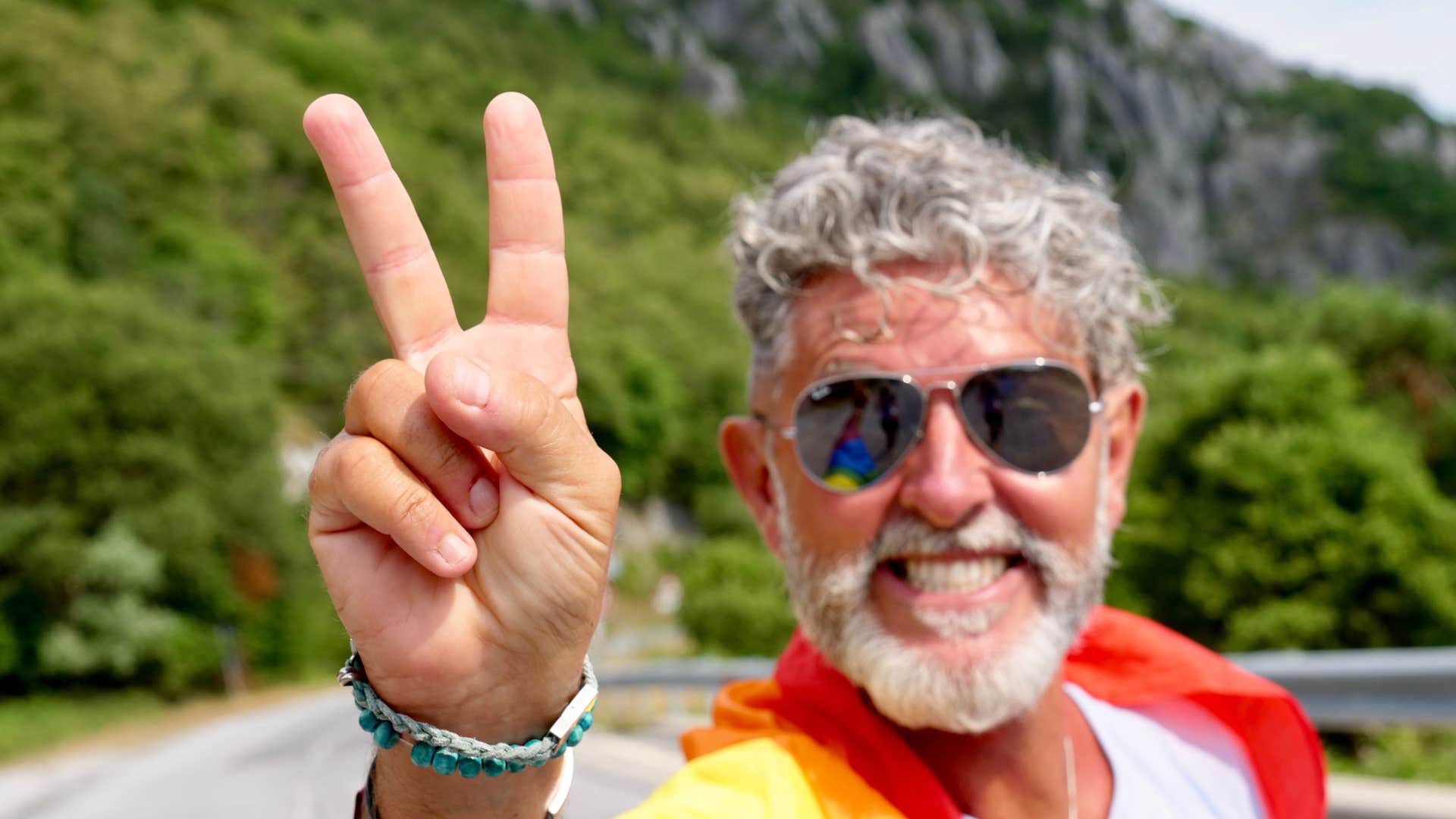 people who stop apologizing as they get older usually have these, they choose peace over guilt 