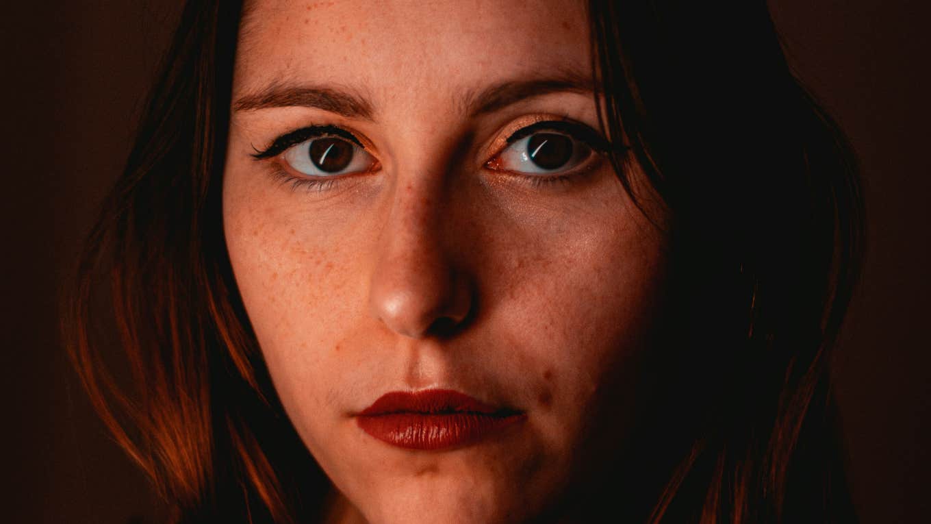 Specific Signs The Person You Love Is Actively Gaslighting You Woman realizes person she loves is gaslighting her.