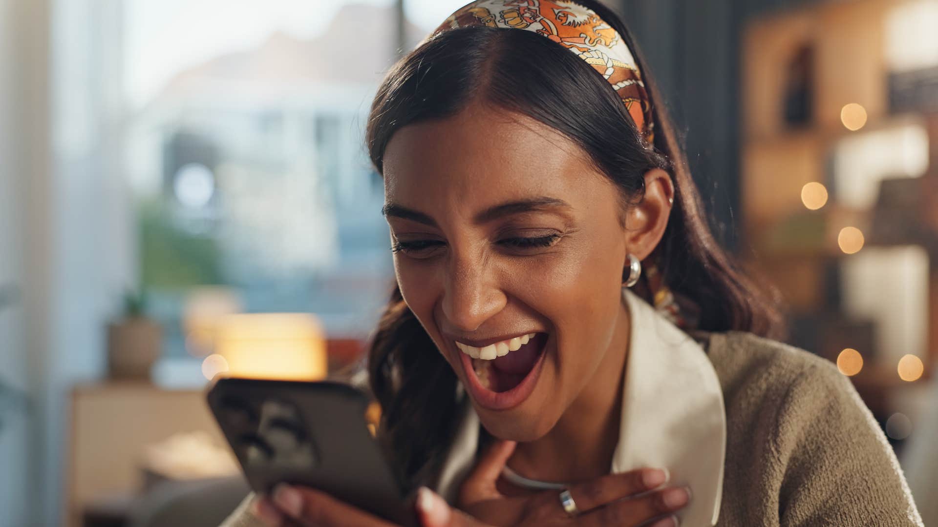 Person gets input from phone
