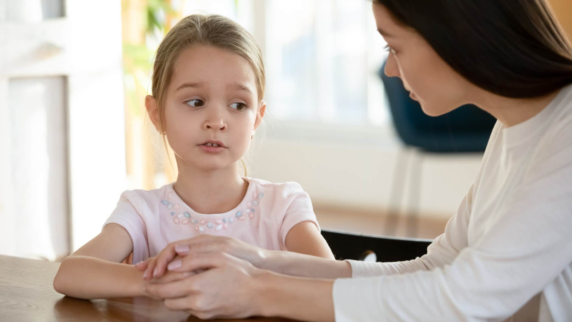 a daughter tells her mother that she does not use big words
