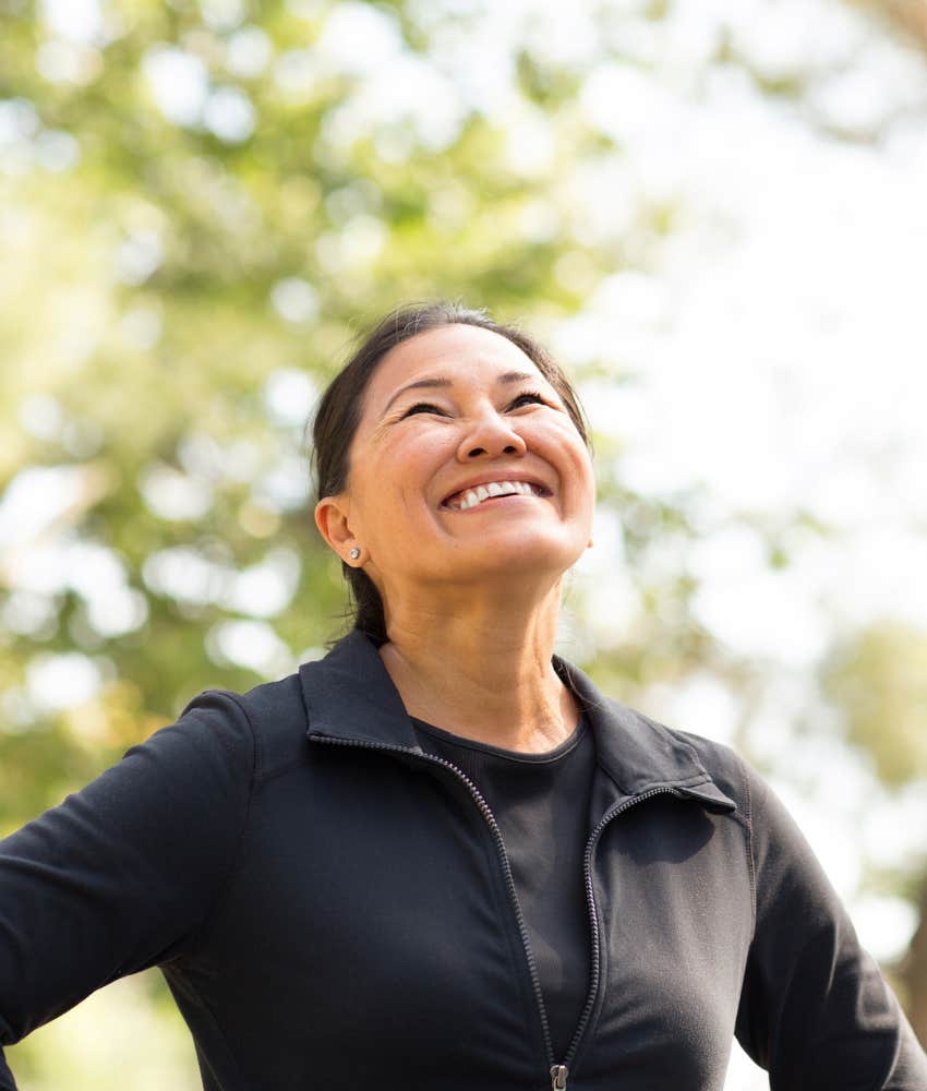 Healthy person takes space from relkationship