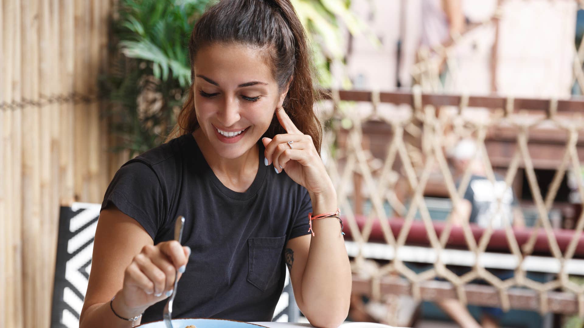 woman with the love-attracting practice of dating herself