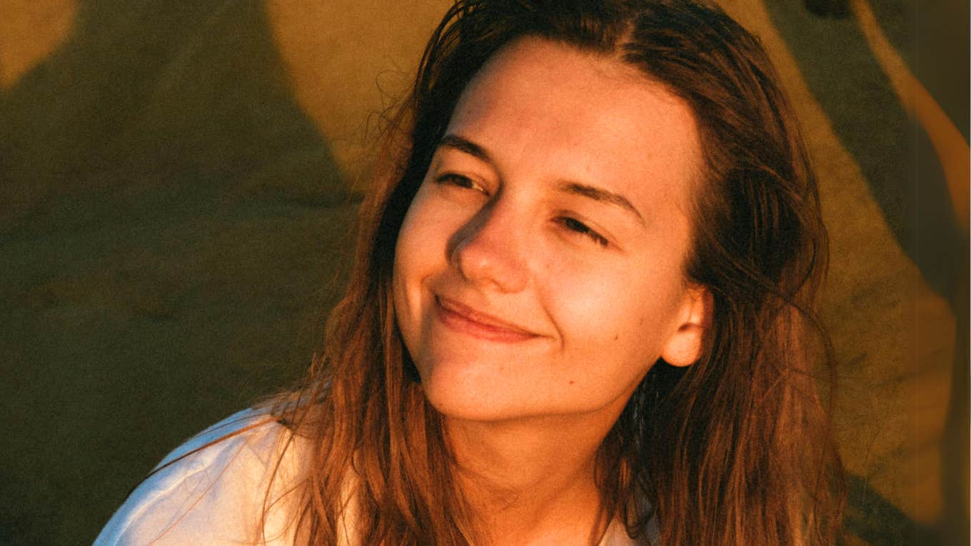 The Surprising Ways An Off-Grid Beach Life Restored My Soul Woman who restored her soul by embracing off-grid beach life.