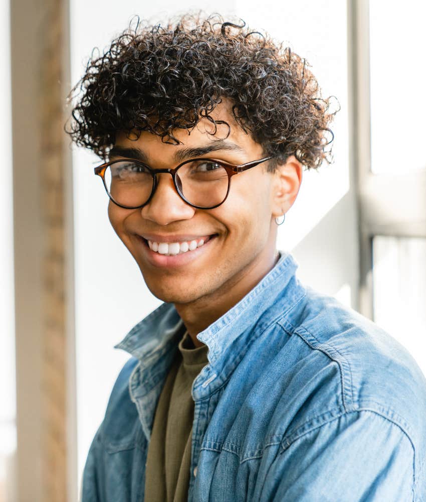 Sweet person habitually makes eye contact as skill