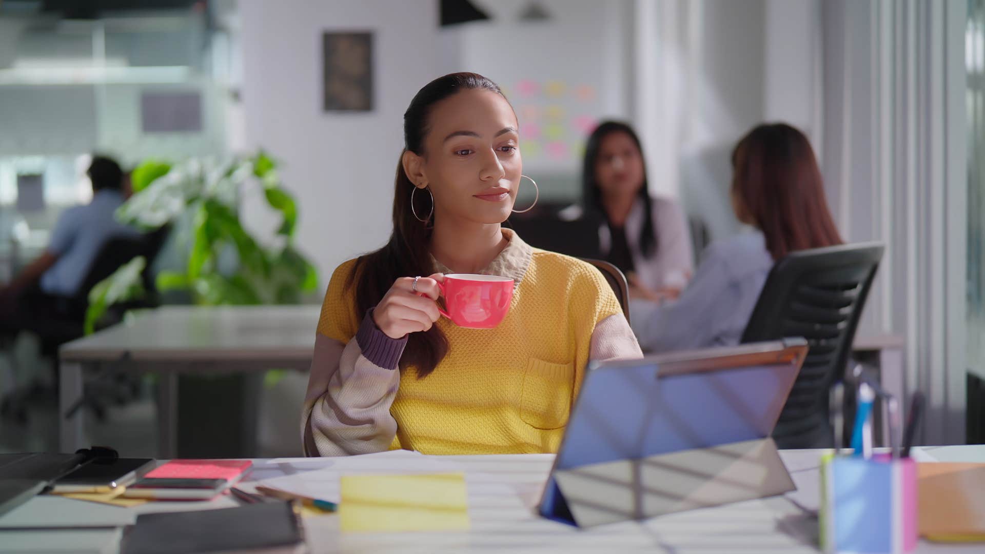 gen z woman enjoying having flexible work hours