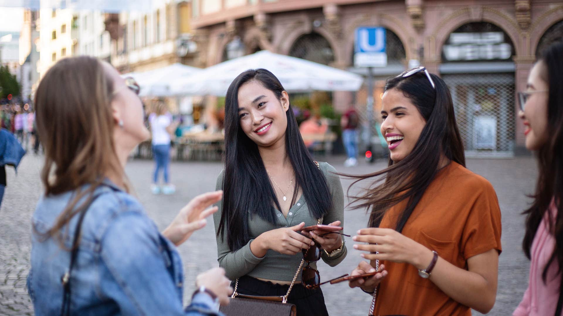 things highly intelligent people notice immediately when meeting someone new accents 