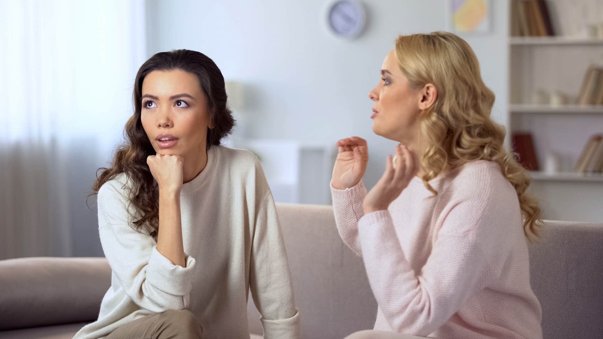 things that instantly make someone look low value, according to psychology bragging