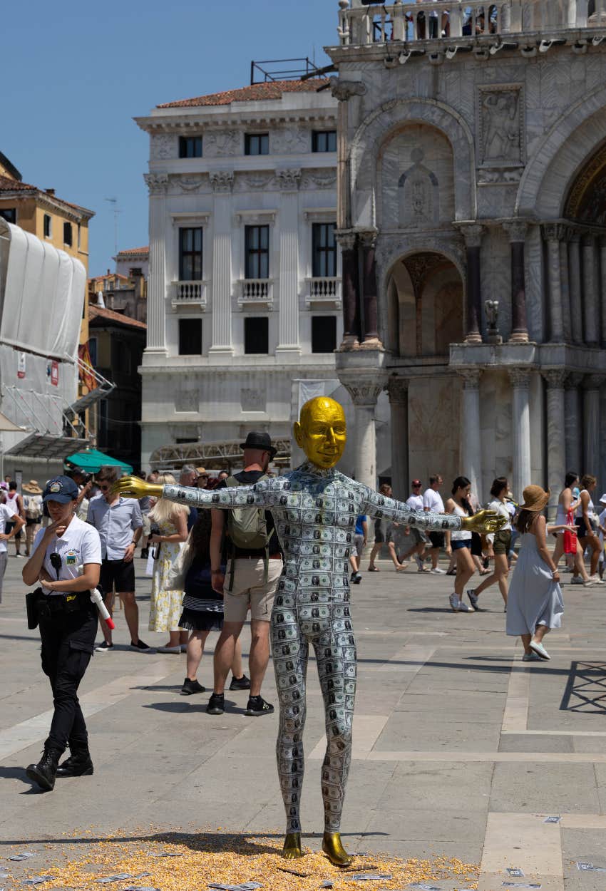Protests in Venice over Bezos Sanchez wedding that didn't even take place in Venice