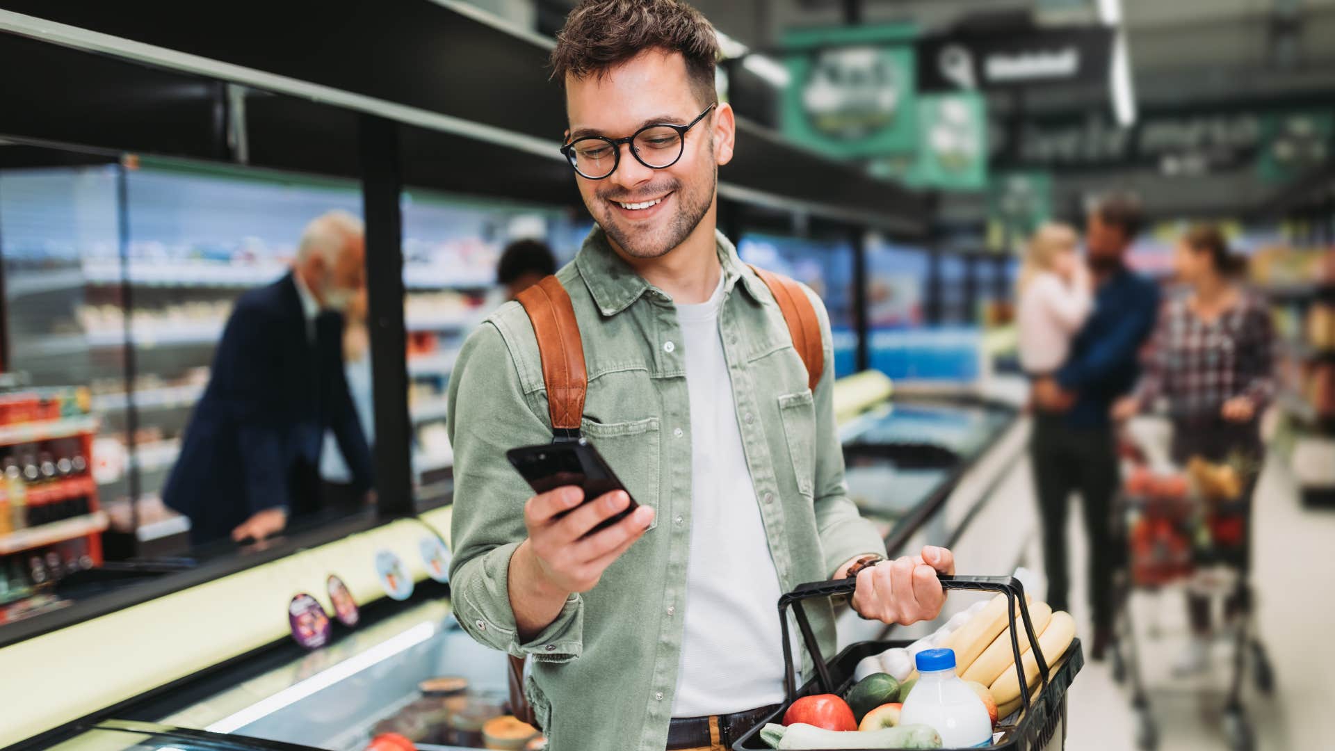 Man avoiding convenience in the grocery store.