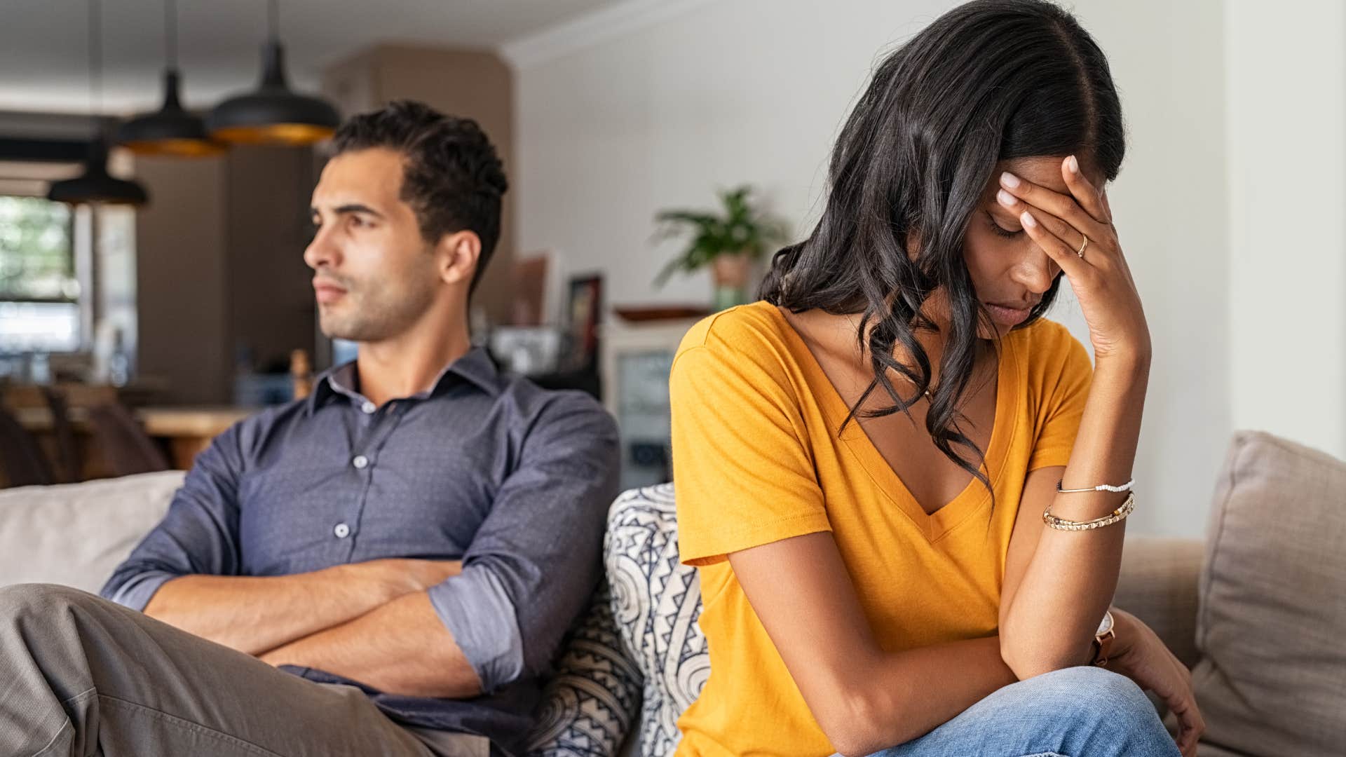 woman feeling alone around her husband