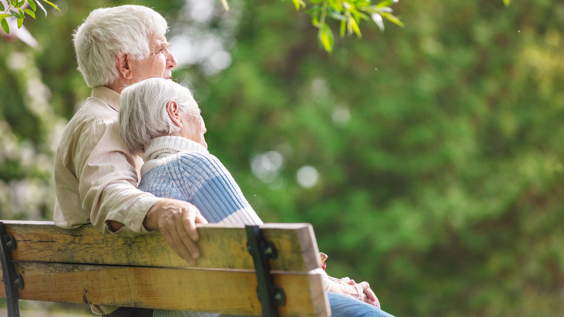 you can sit together in silence undeniable signs you're with the person you're destined to grow old with