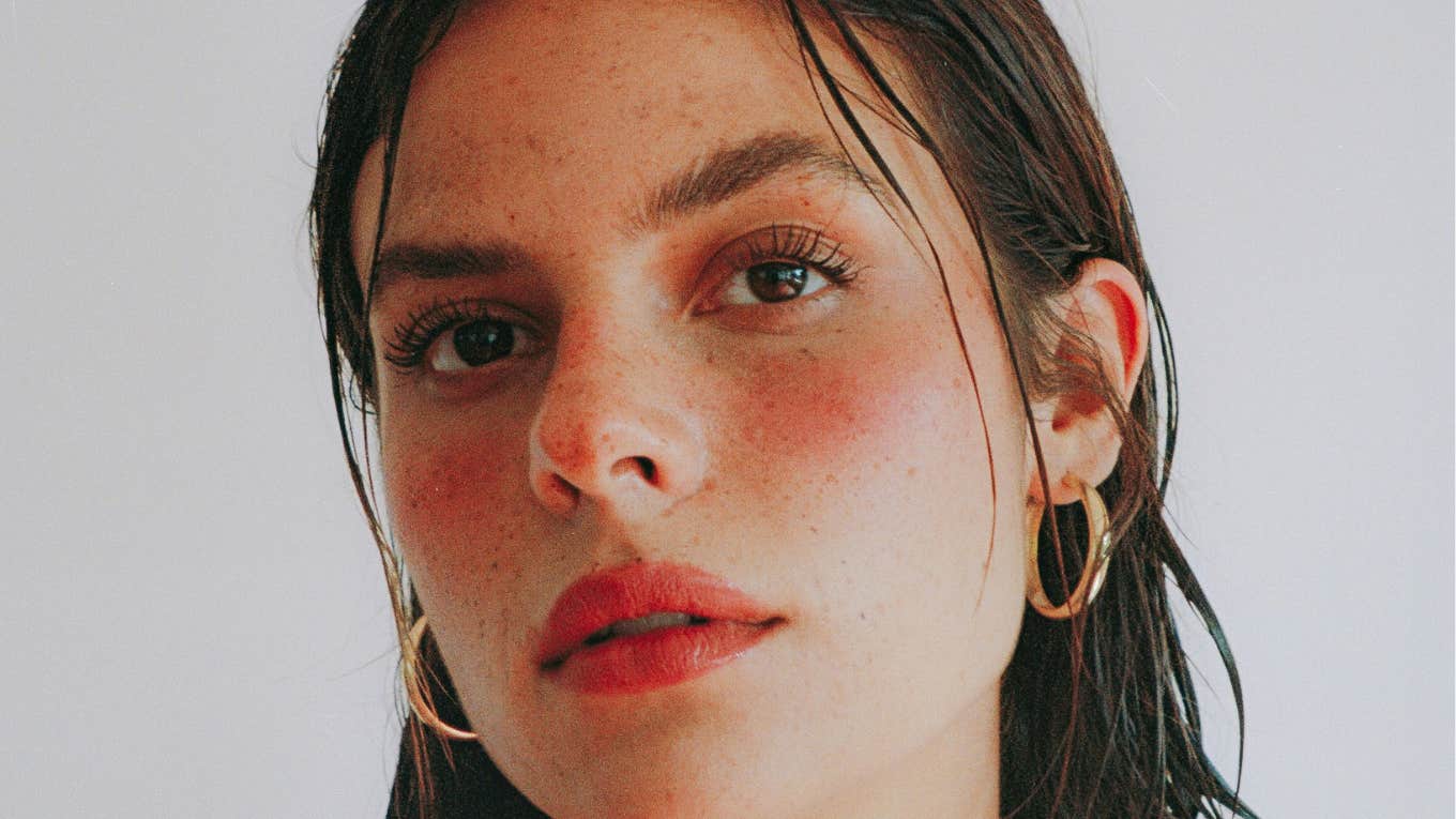 Research Says 25% Of Women Hide This Painful Medical Secret From Their Loved Ones Woman hides a painful medical secret.