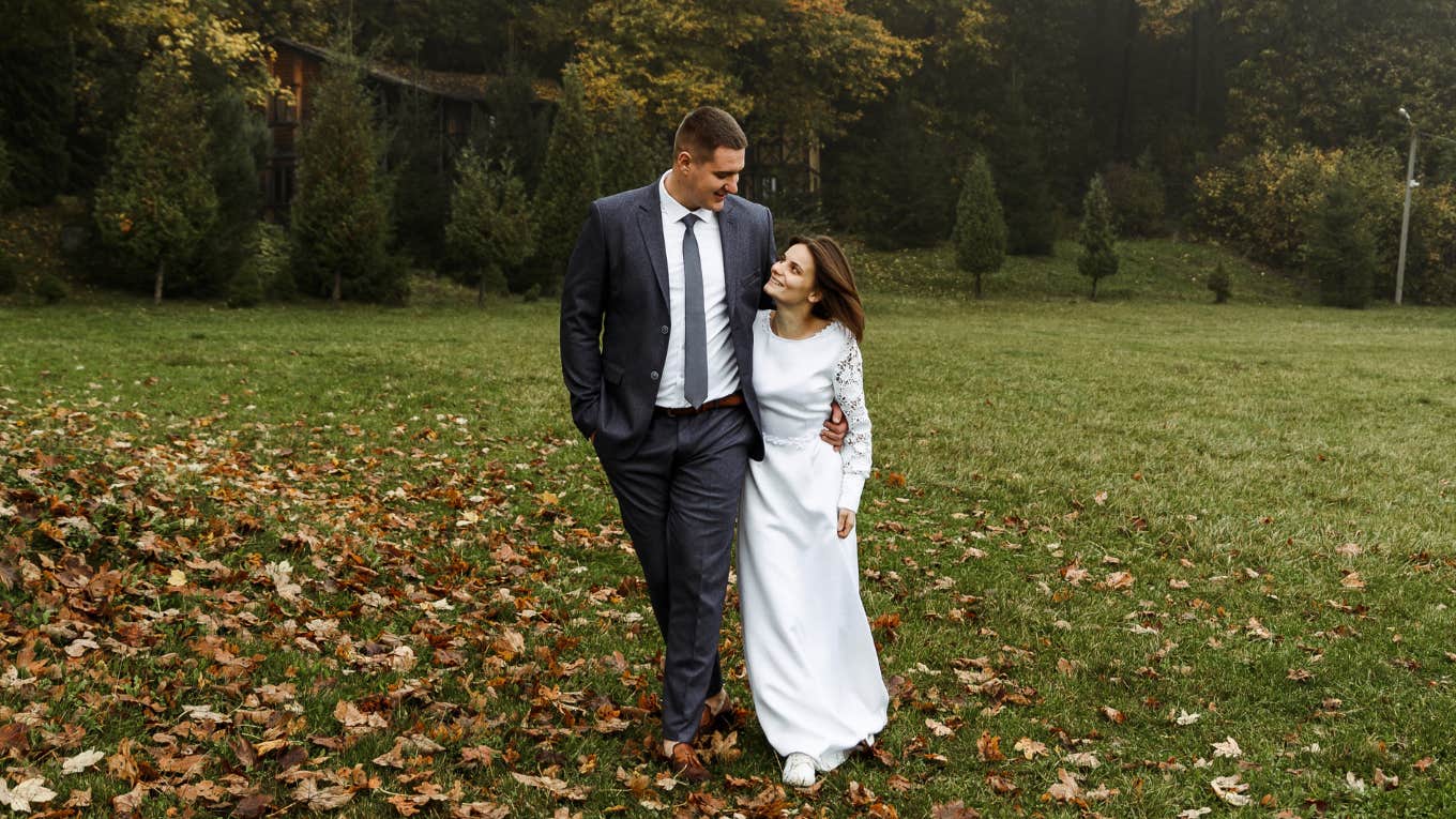 Women With Tall Husbands Have Happier Marriages Woman with a tall husband has a happy marriage