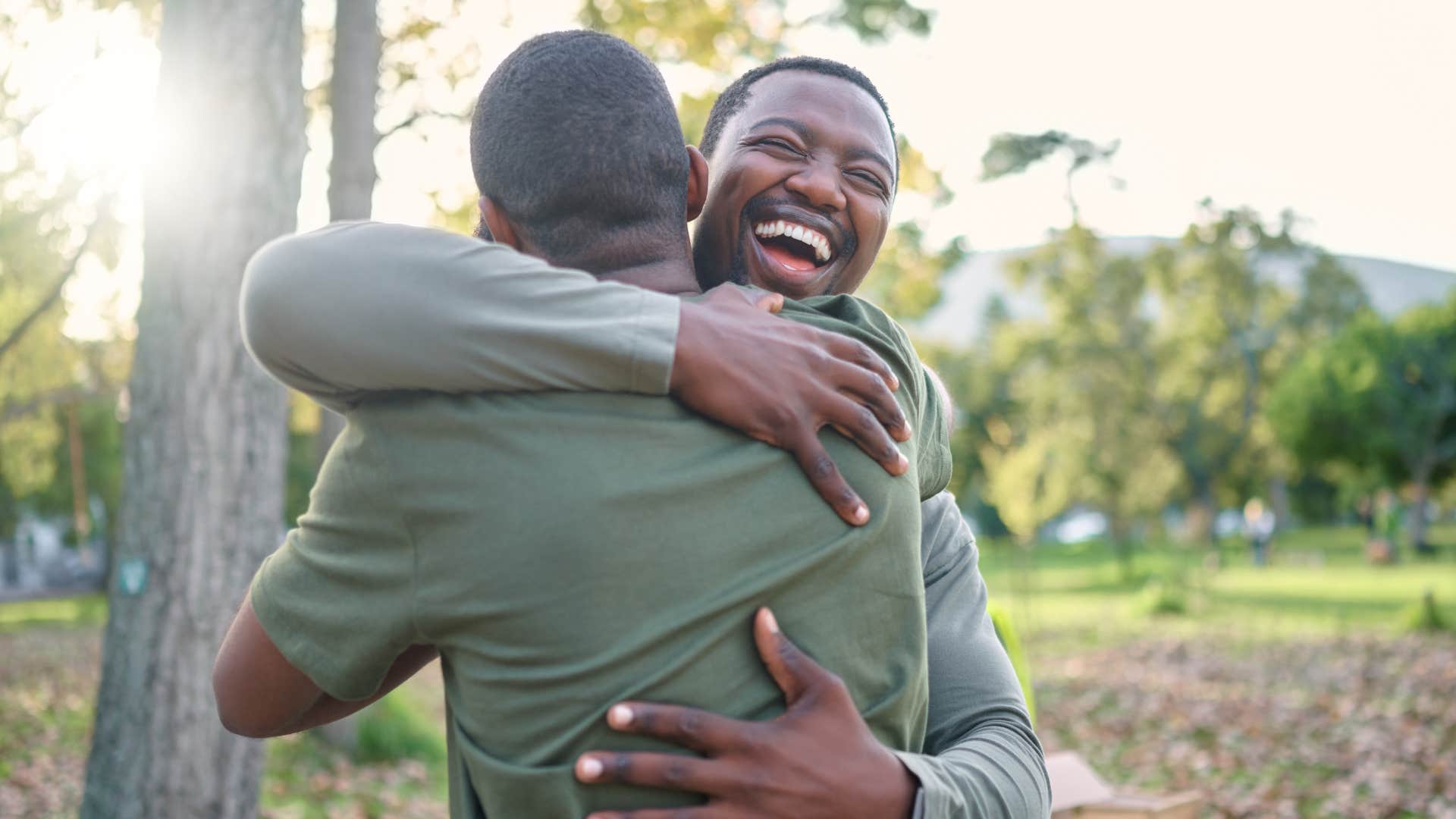 man helping his friend without expecting anything in return