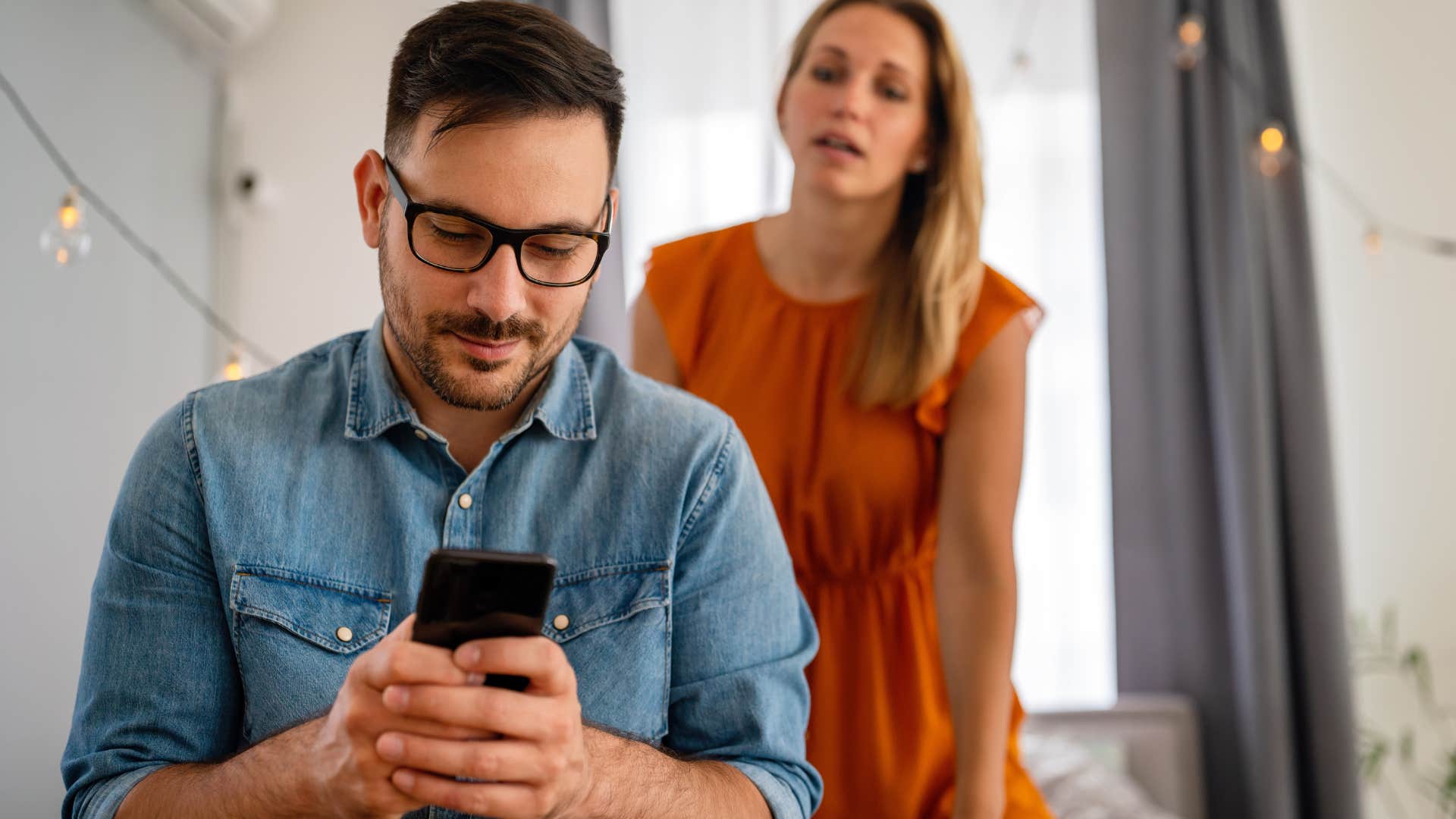 Man who's never asking questions turned away from his wife