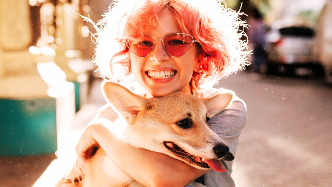 Adorable Facts That Prove Animals Really Do Love Us Back Woman whose animal loves her back.