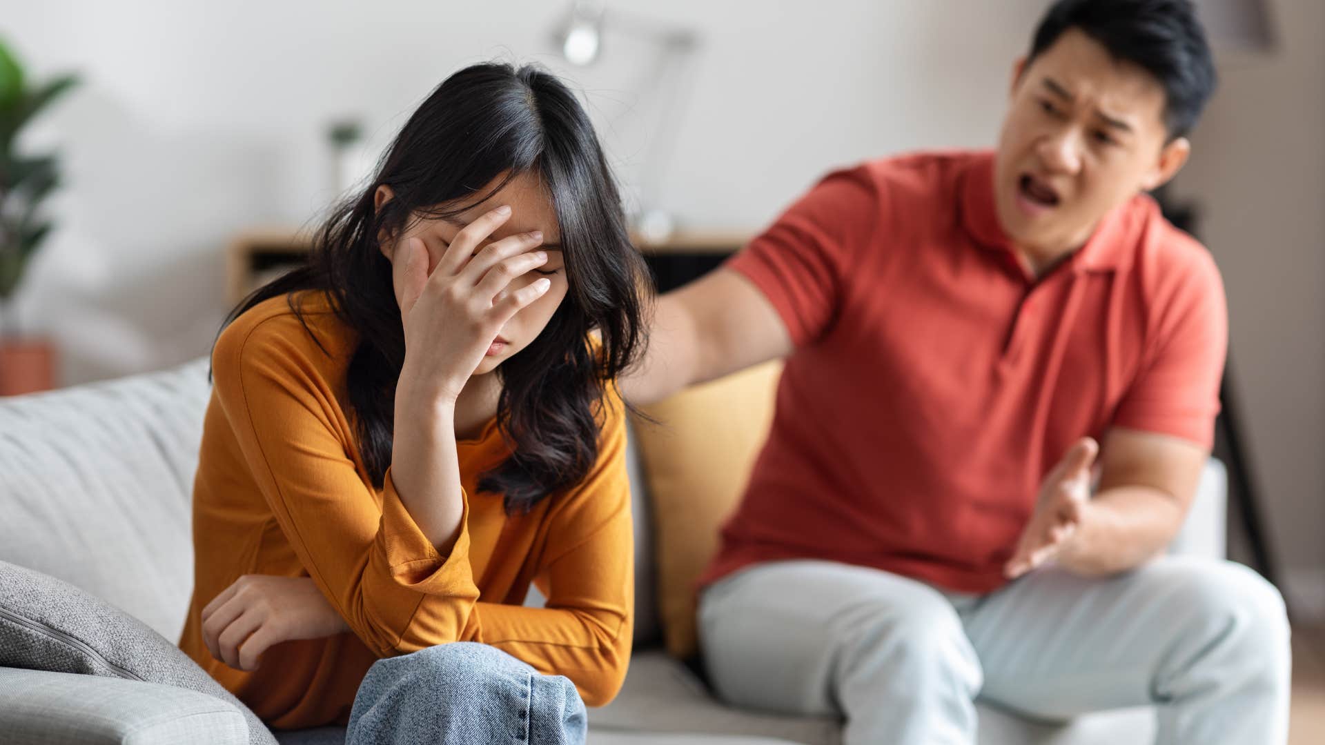woman being called a liar by emotionally abusive gaslighter