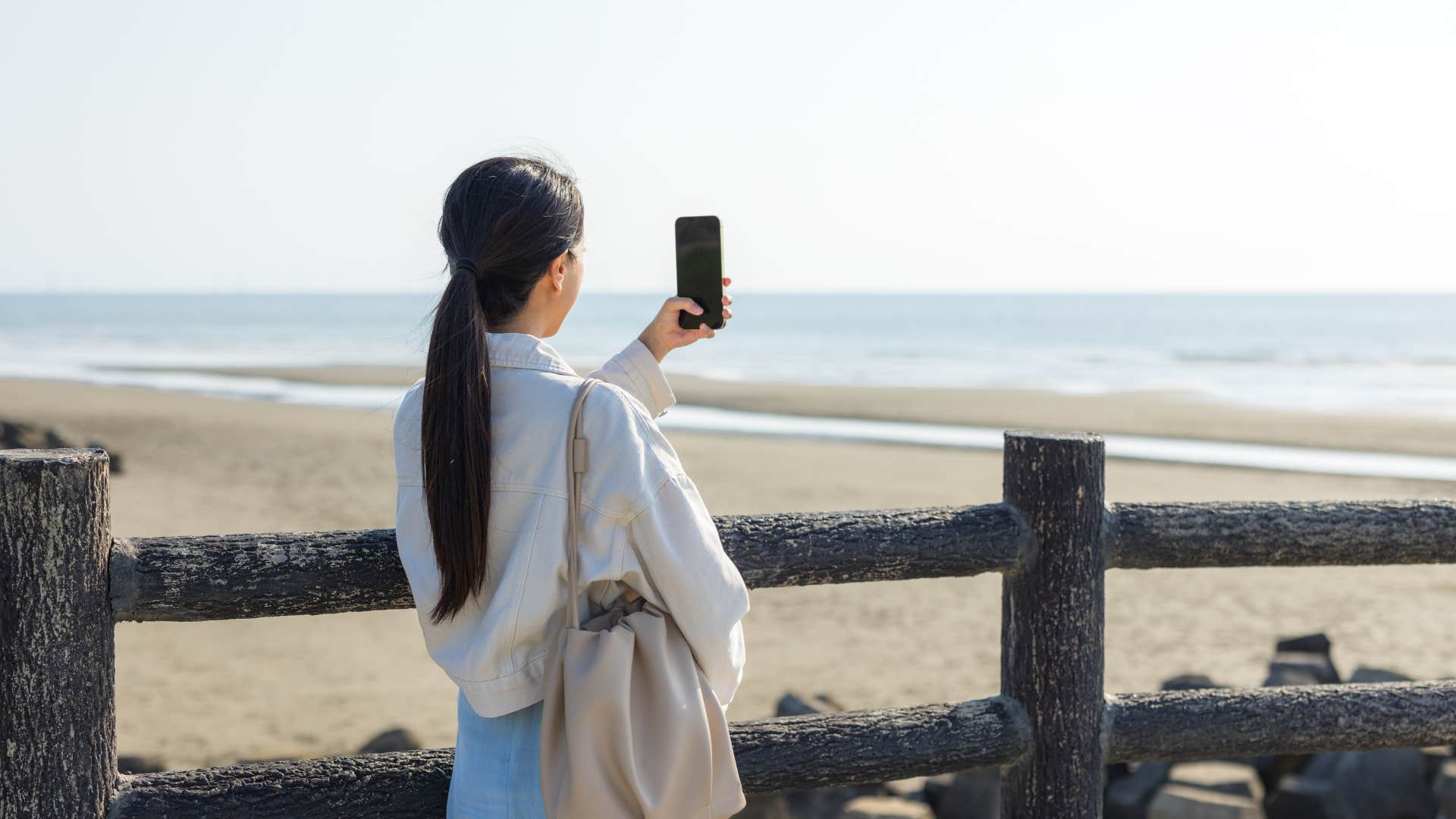behavior of peaceful woman using tools to explore world
