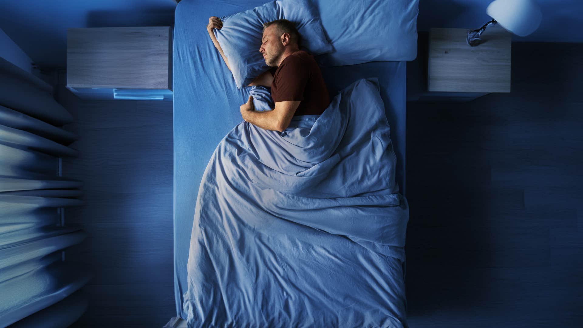 man who falls asleep fast and stays out cold because he unplugs hour before bed