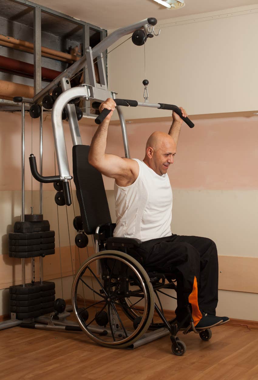 Man in wheelchair who wouldn't qualify for bonuses based on miles run