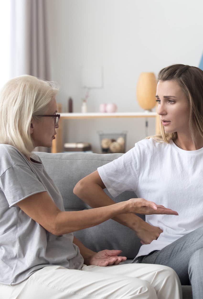 mother and daughter arguing